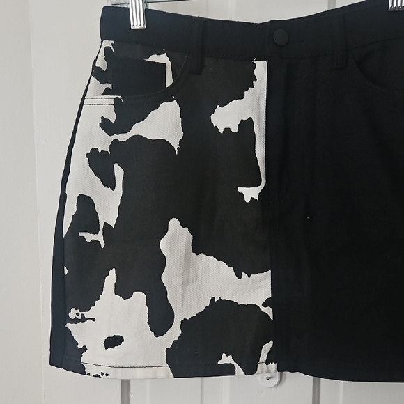 Cider Black and White Half Cow Print Skirt - Picture 2 of 4